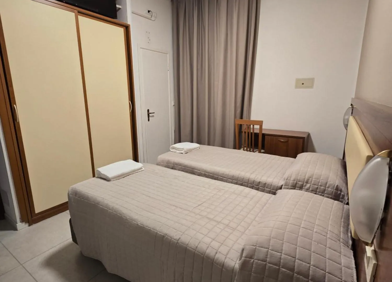 Hotel Helios Beach Milano Marittima 3*,