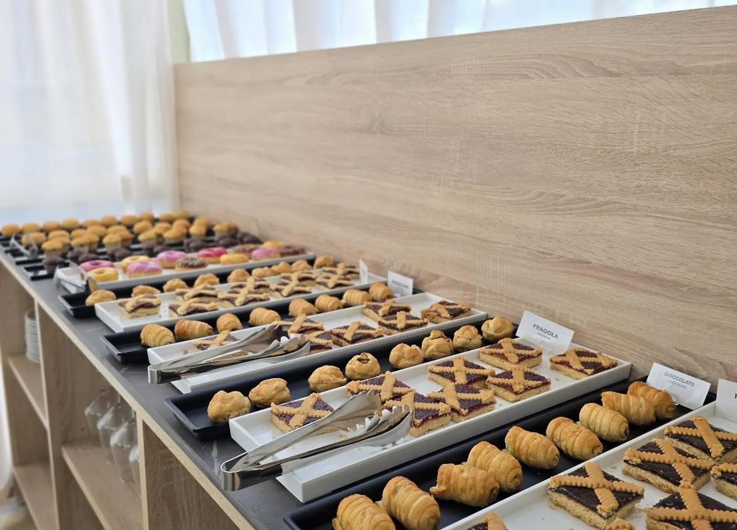 Hotel Helios Beach Milano Marittima Italy